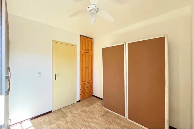 Imagem Casa em Condomínio para venda no bairro Vila Nova em Porto Alegre