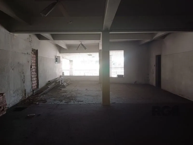 Imagem Predio para Venda - 2700m², 0 dormitórios, São João