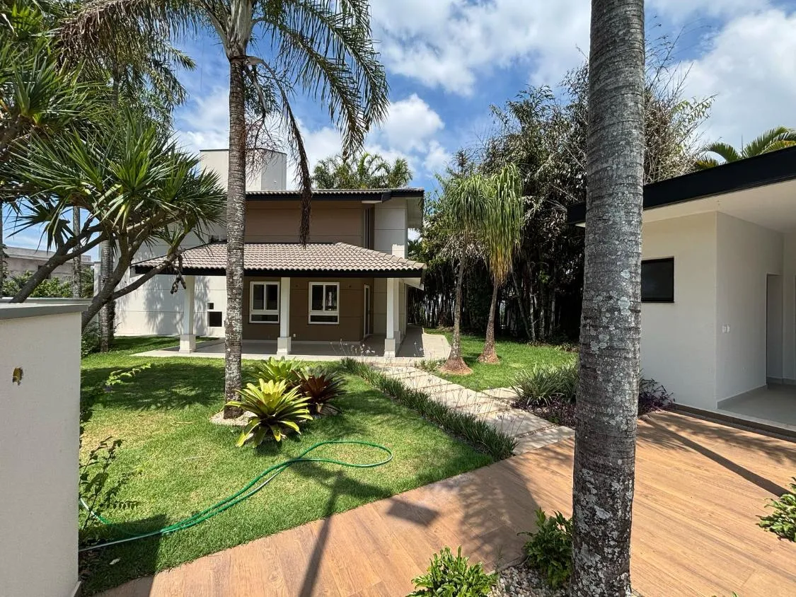 Imagem Casa em condomínio de alto padrão em Vinhedo, com ótimo custo-benefício, ideal para quem busca conforto, privacidade e qualidade de vida!
