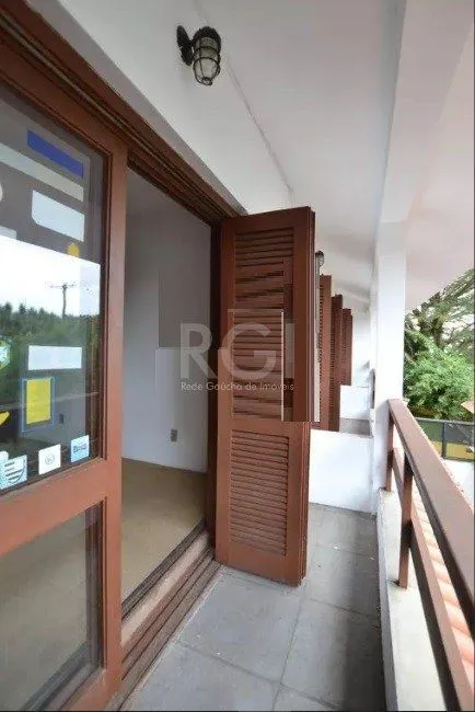 Imagem Casa para Venda - 267m², 4 dormitórios, sendo 1 suites, 2 vagas - Tristeza