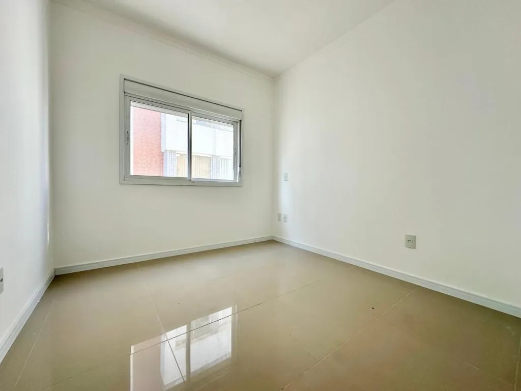 Imagem Apartamento 3 Dormitórios - Bairro Zona Nova