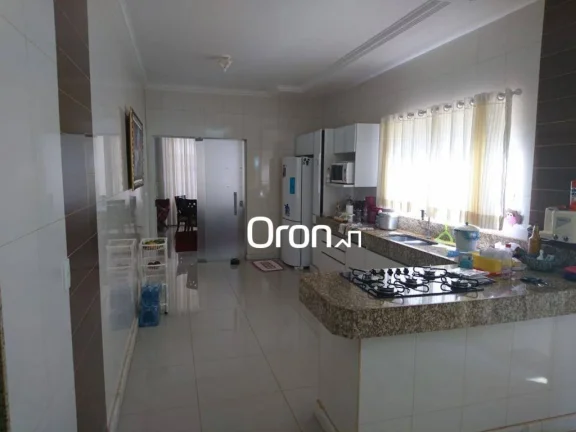 Imagem Sobrado à venda, 420 m² por R$ 1.350.000,00 - Sítio de Recreio Paraíso Tropical - Goiânia/GO