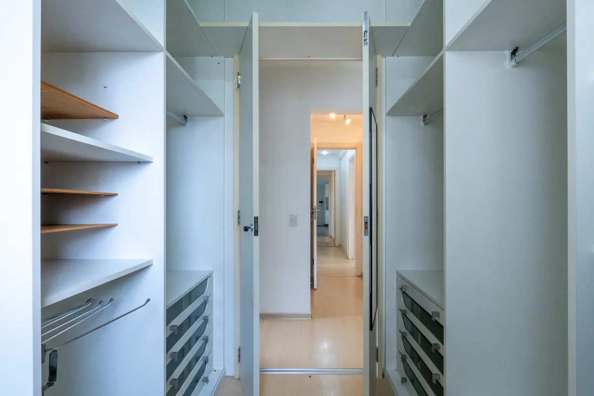 Imagem Apartamento para venda e locação em Campo Belo com 3 quartos, sendo 3 suítes, 154m2