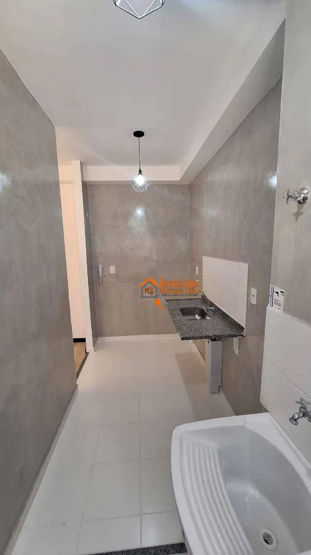 Imagem Apartamento com 2 dormitórios à venda, 46 m² por R$ 250.000,00 - O Pequeno Coração - Itaquaquecetuba/SP