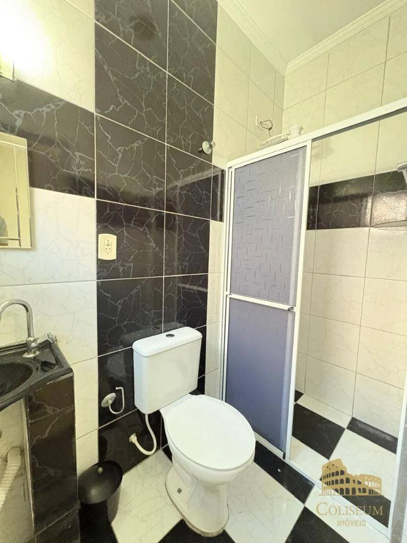 Imagem Casa com 2 dormitórios à venda no Jardim Imperador
