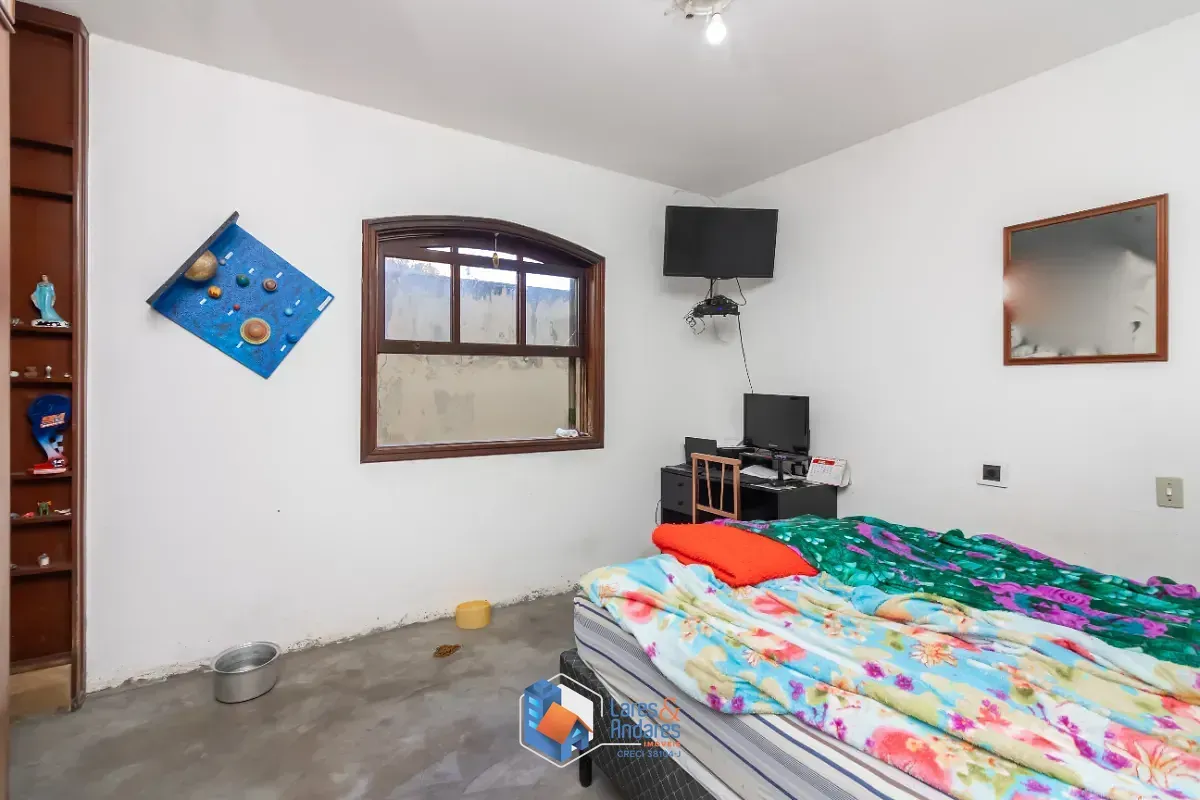 Imagem Sobrado para venda em Jardim Franca com 4 quartos, sendo 4 suítes, 450m²