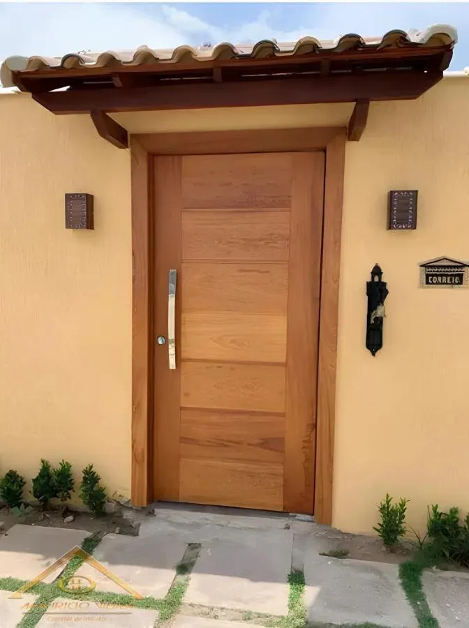 Imagem Casa em Condomínio para Venda em Cabo Frio / RJ no bairro Ogiva
