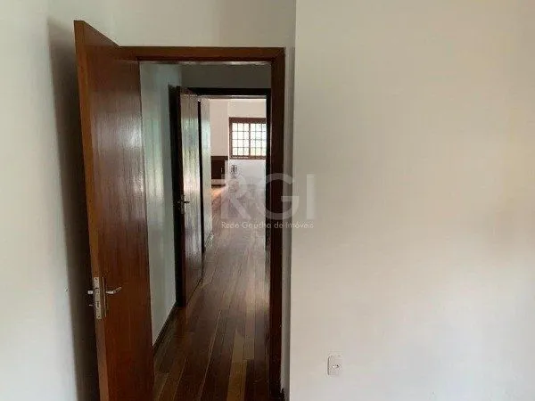 Imagem Casa no bairro Jardim Botânico de 3 dormitórios