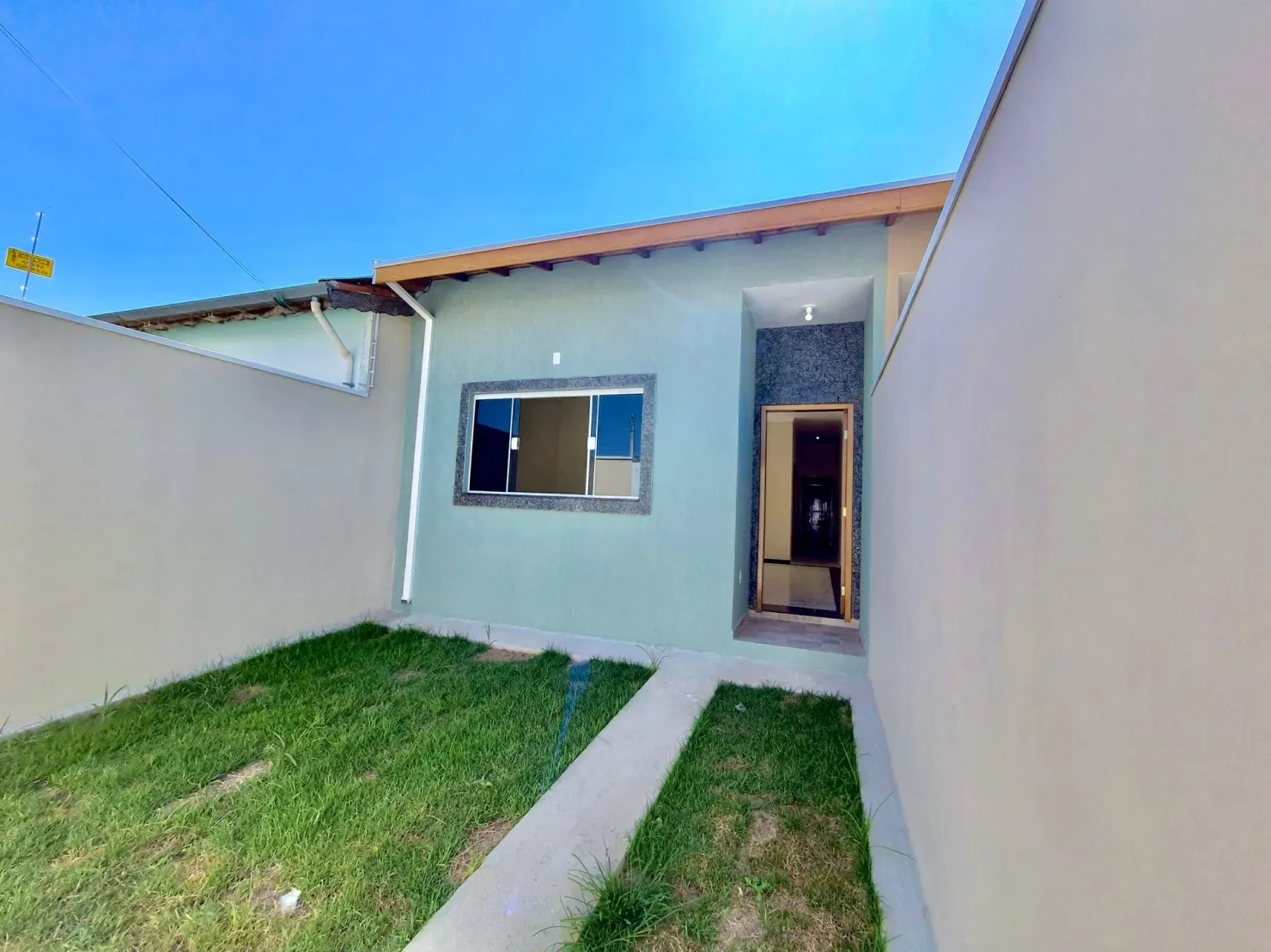 Imagem Casa à venda 2 Quartos, 1 Suite, 1 Vaga, 125M², Residencial Estoril, Taubaté - SP