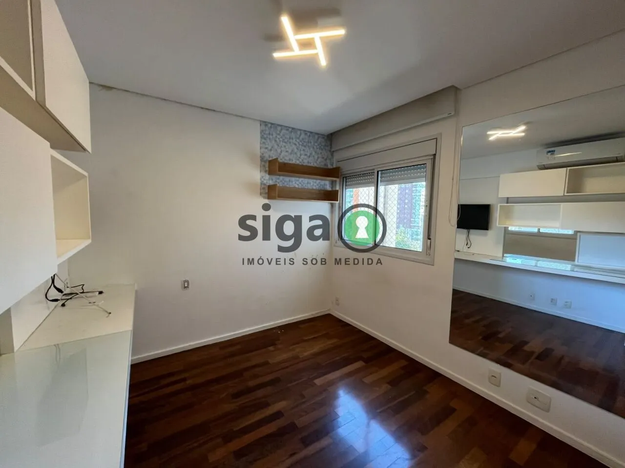 Imagem APARTAMENTO COM 4 DOMITORIOS SENDO SUITES PARA LOCAÇÃO NO CAMPO BELO