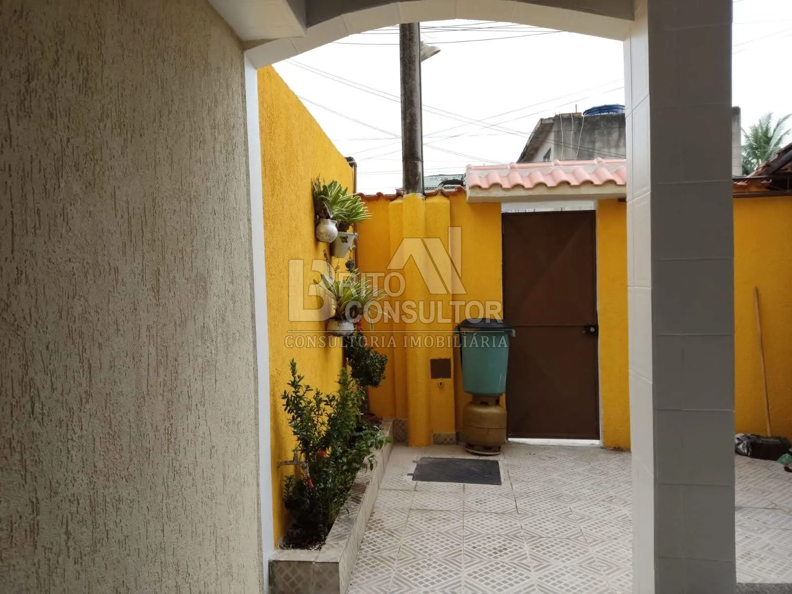 Imagem Vendo Linda Casa Duplex no Bandeirantes, 2 Qts, Suíte, Vaga, Terraço, churras, 157 m² Bandeirantes-São Gonçalo