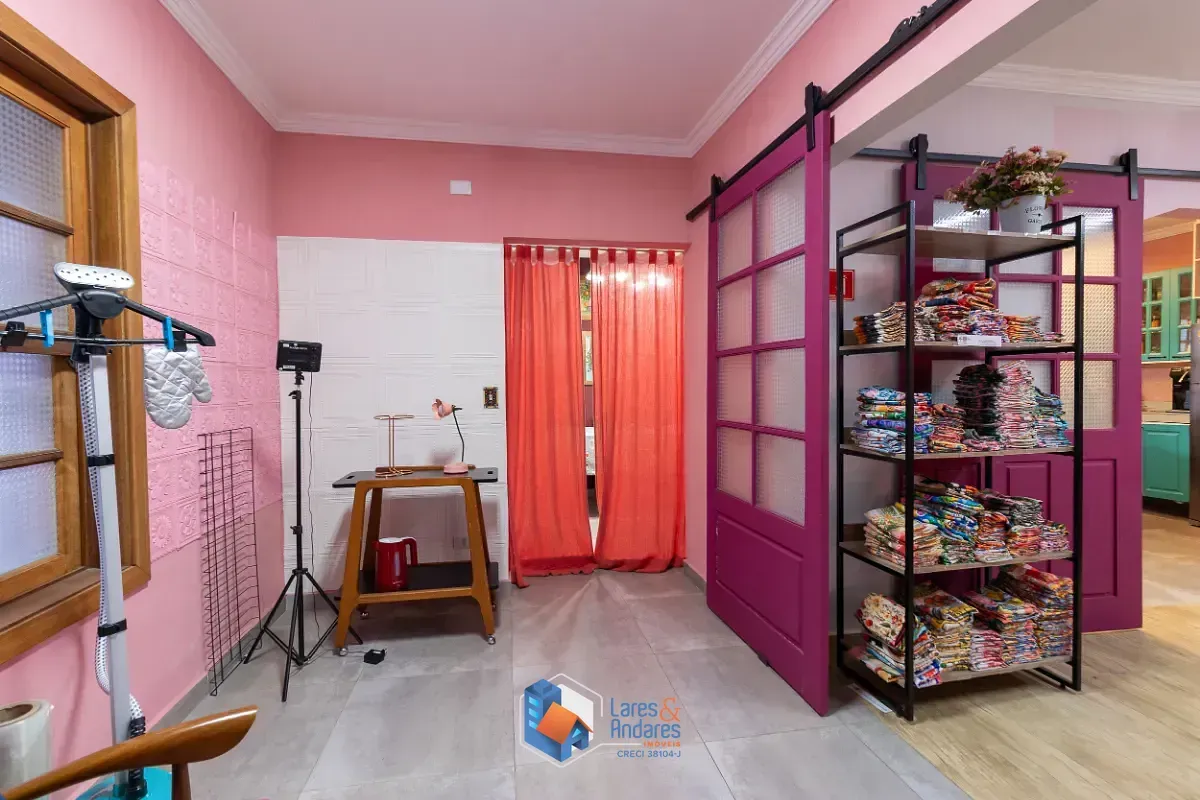 Imagem Sobrado para venda em Vila Mariana com 4 quartos, sendo 3 suítes, 437m²