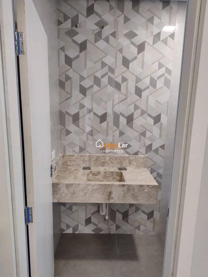 Imagem Casa Térrea à Venda no Rita Vieira com Piscina, Pé-Direito Duplo, Suíte e Área Gourmet