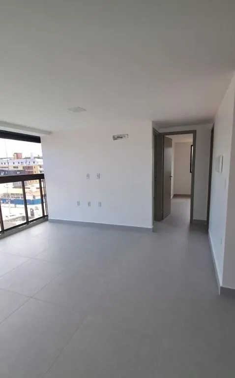 Imagem Apartamento moderno a 80m da praia no Jardim Oceania, com 2 suítes, varanda gourmet e lazer completo. Ideal para morar ou investir.