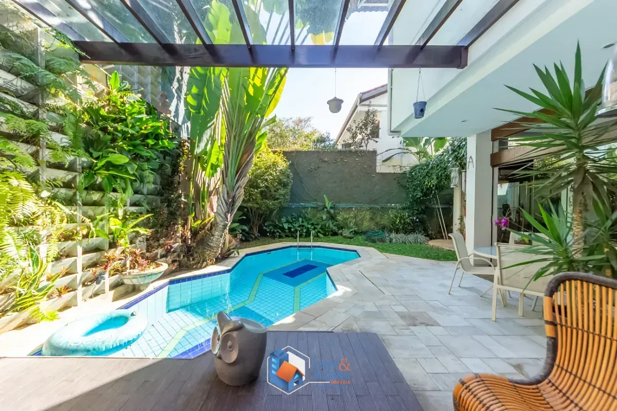 Imagem Casa para venda em Jardim dos Estados com 4 quartos, sendo 2 suítes, 389m²
