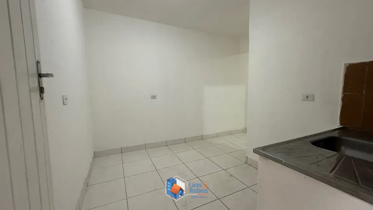 Imagem Sobrado para venda em Jardim Irapiranga com 1 quarto, 470m²