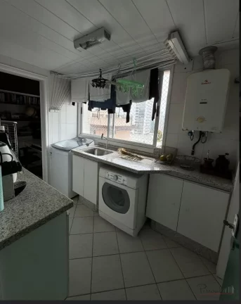 Imagem Excelente apartamento situado no coração de Florianópolis, oferecendo uma combinação única de ...