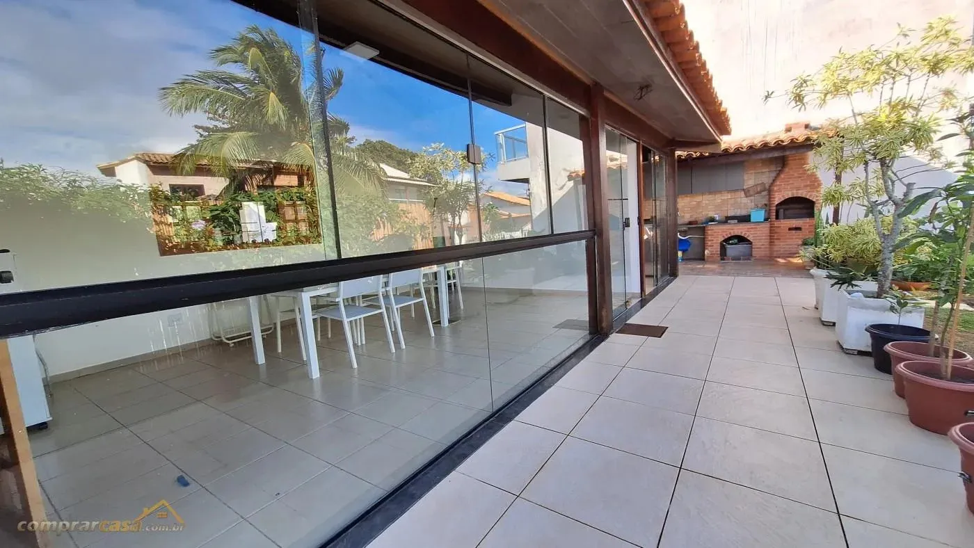 Imagem Casa em Canal Navegável na Ogiva, Cabo Frio/RJ