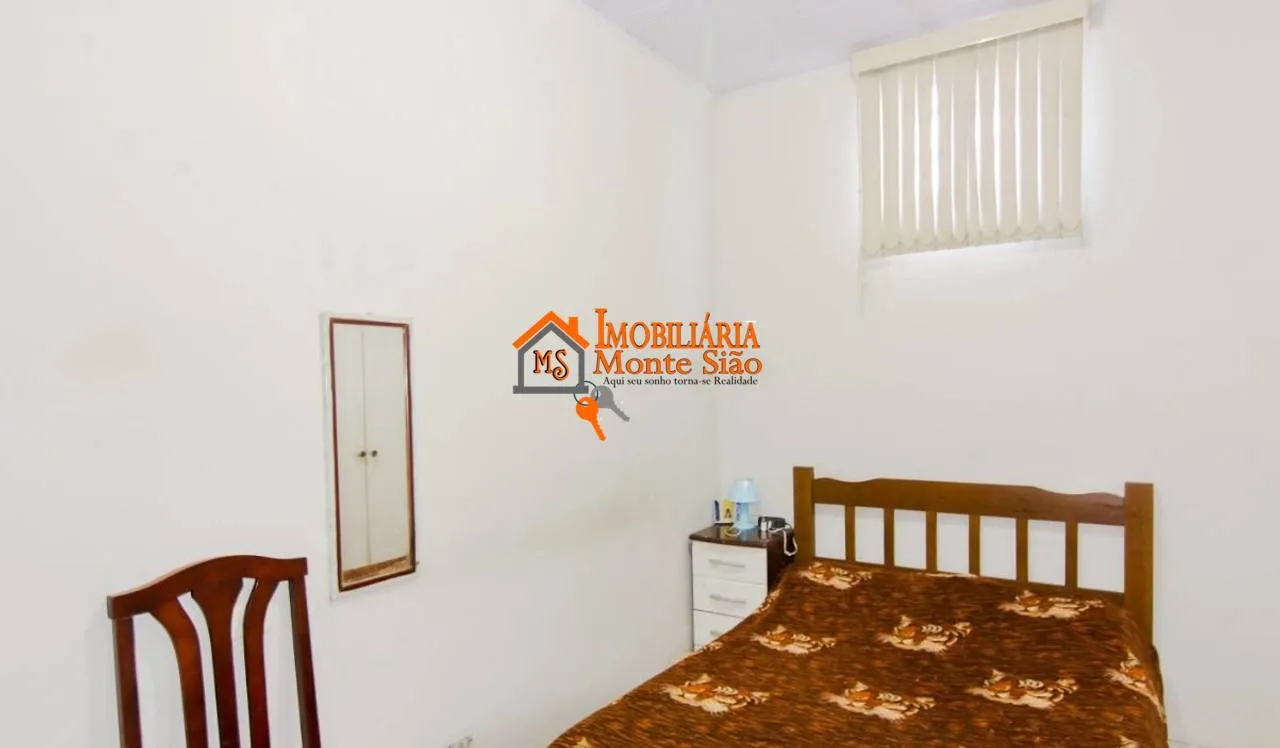 Imagem Sobrado com 3 dormitórios à venda, 266 m² por R$ 600.000 - Jardim Paraventi - Guarulhos/SP