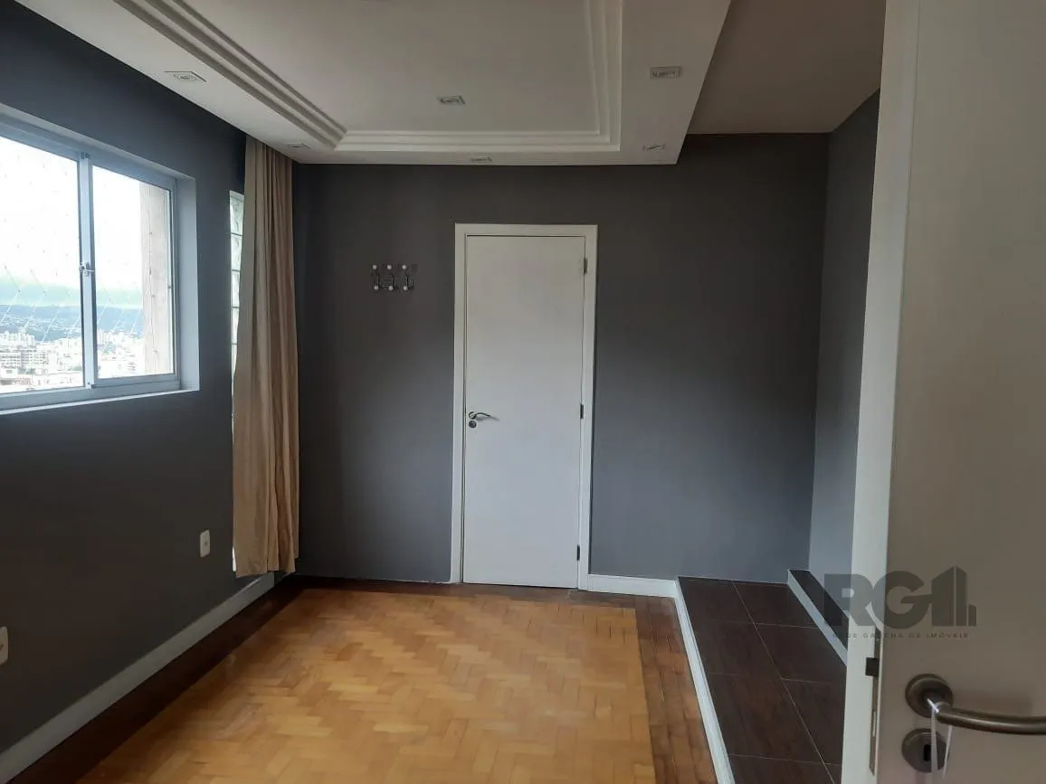 Imagem Apartamento 3 dormitórios à venda Centro Histórico Porto Alegre/RS