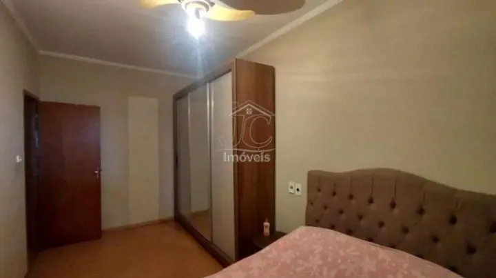 Imagem CASA À VENDA NO JARDIM MIRANDA, EM FRENTE AO SHOPPING UNIMART.
