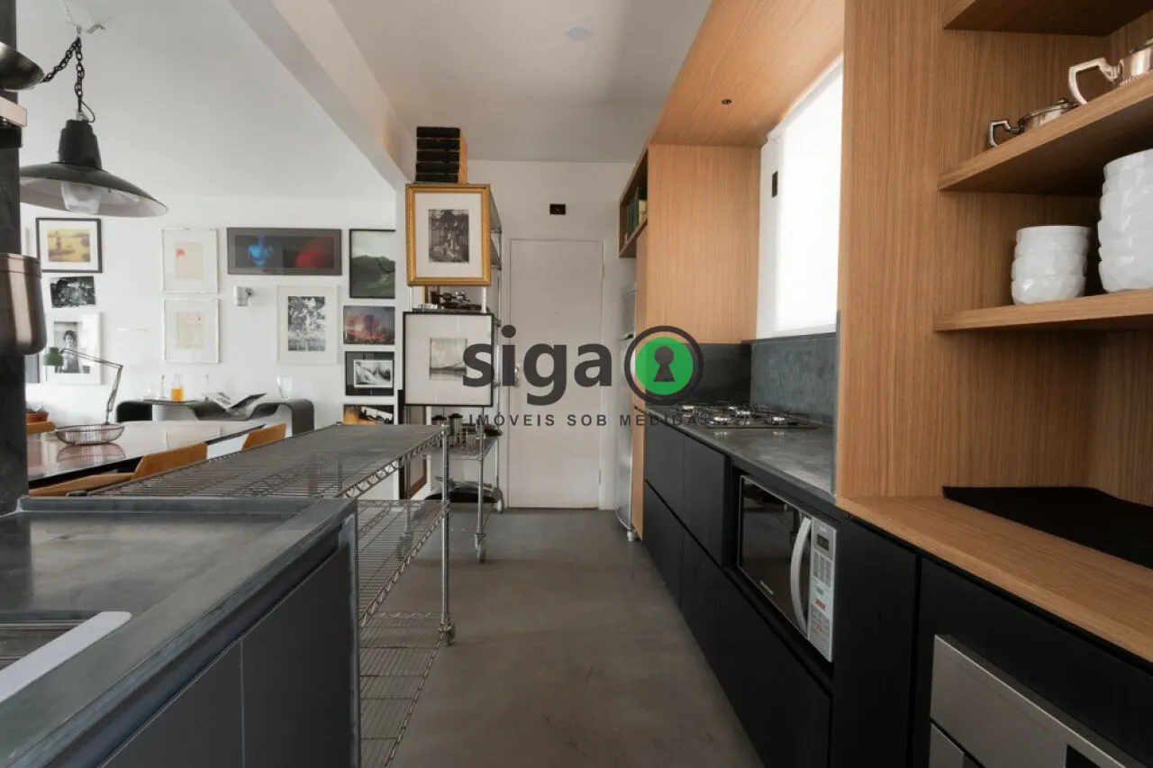 Imagem Apartamento reformado no Condomínio Indianópolis e Petrópolis com suíte.
