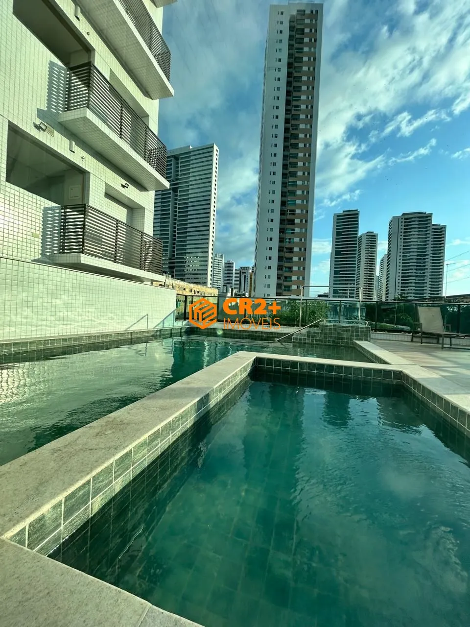 Imagem Vendo Apartamento, Lazer Completo com Hidromassagem e Vista Panorâmica do Mar!