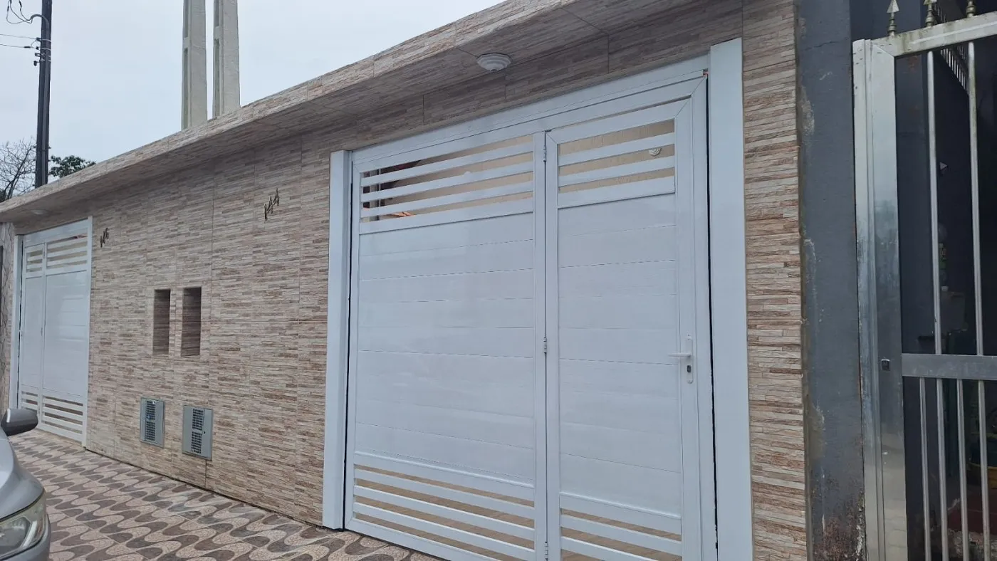 Imagem Casa para Venda em Mongaguá, Jardim Praia Grande, 2 dormitórios, 1 suíte, 2 banheiros, 2 vagas