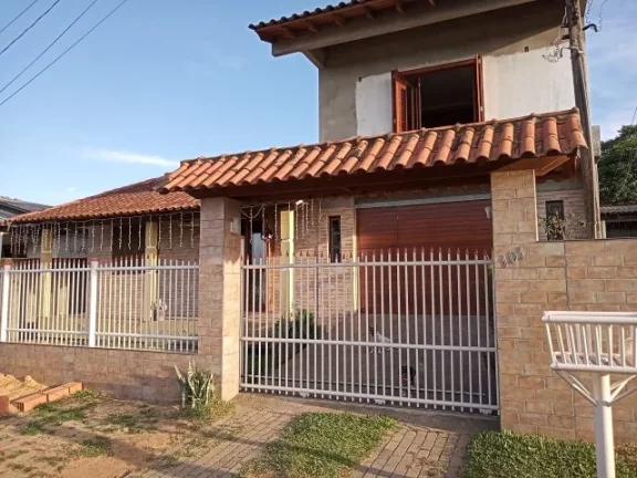 Imagem Linda Casa com 150m², Salão de Festas, Condomínio Central em Águas Claras