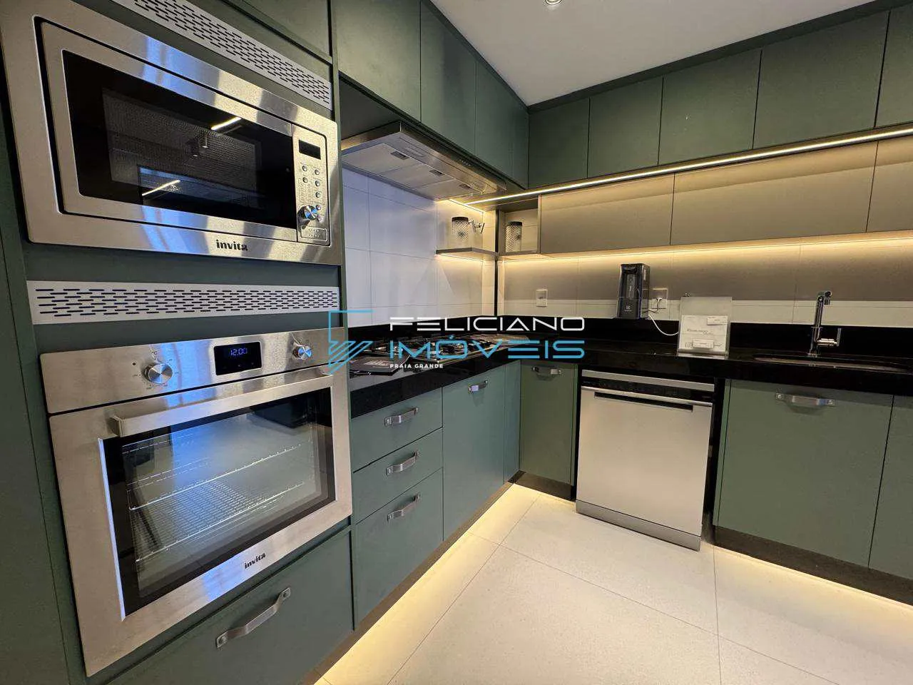 Imagem Apartamento com 2 quartos, Guilhermina, Praia Grande - R$ 1.03 mi, Cod: 6859