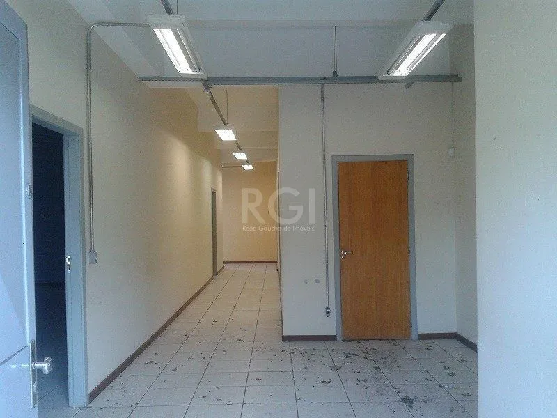 Imagem Predio para Venda - 353.12m², 0 dormitórios, Petrópolis