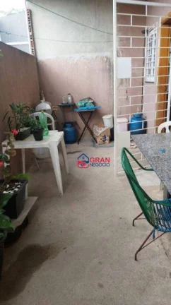 Imagem Casa com 3 dormitórios à venda - Fazenda Rio Grande/PR