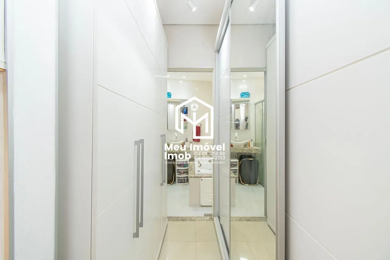 Imagem Casa 3 Quartos 3 Suítes 4 Vagas 204m² Arniqueiras/DF