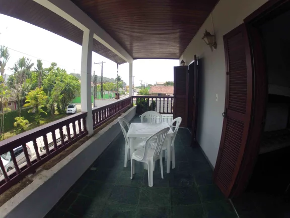 Imagem Casa com piscina na praia Grande para 20 pessoas a 1 quarteirão da praia oportunidade