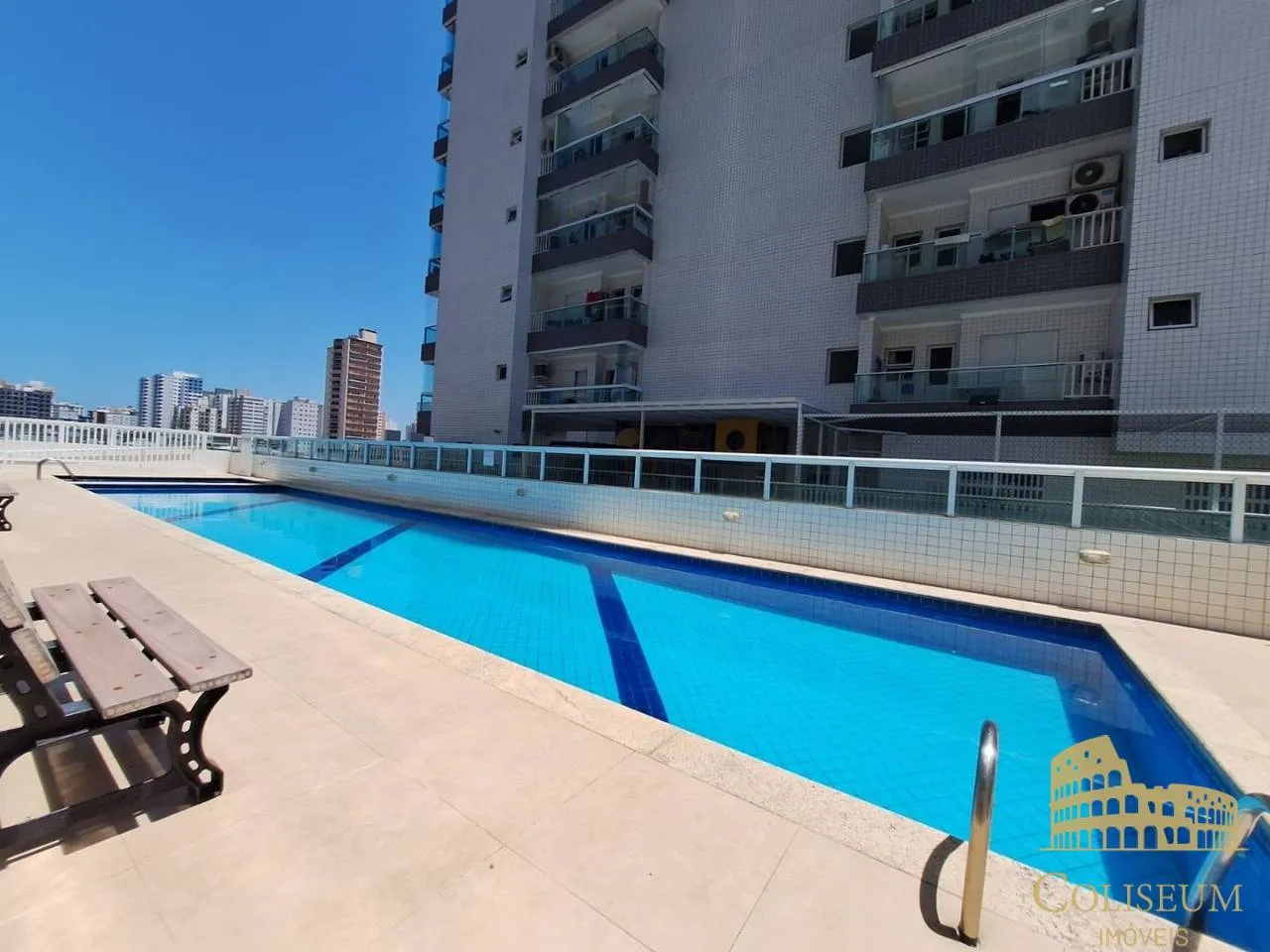 Foto do imóvel Apartamento com 2 dormitórios para alugar, 82 m² por R$ 3.700,00/mês - Vila Assunção - Praia Grande/SP