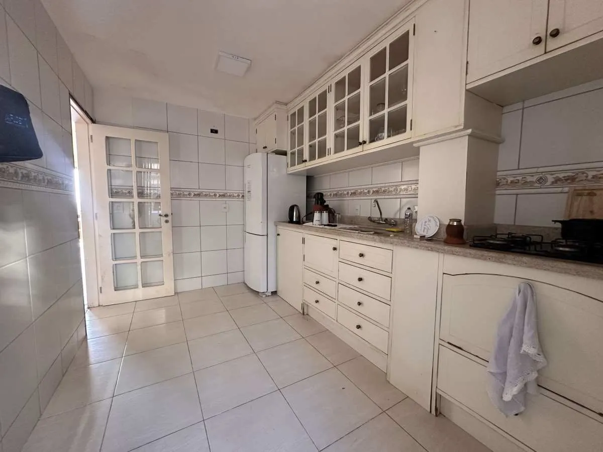 Imagem Cobertura à venda em Torres, predial, com 3 quartos, 252,00m2