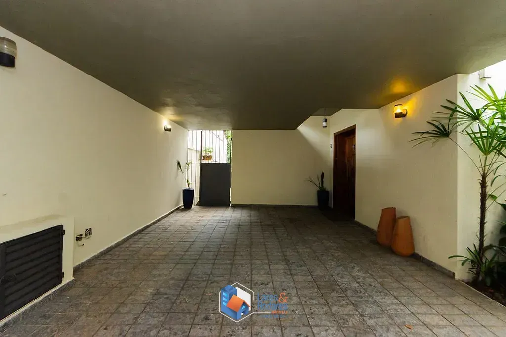 Imagem Casa à venda 4 Quartos 2 Suites 3 Vagas 303M² Alto da Boa Vista São Paulo - SP