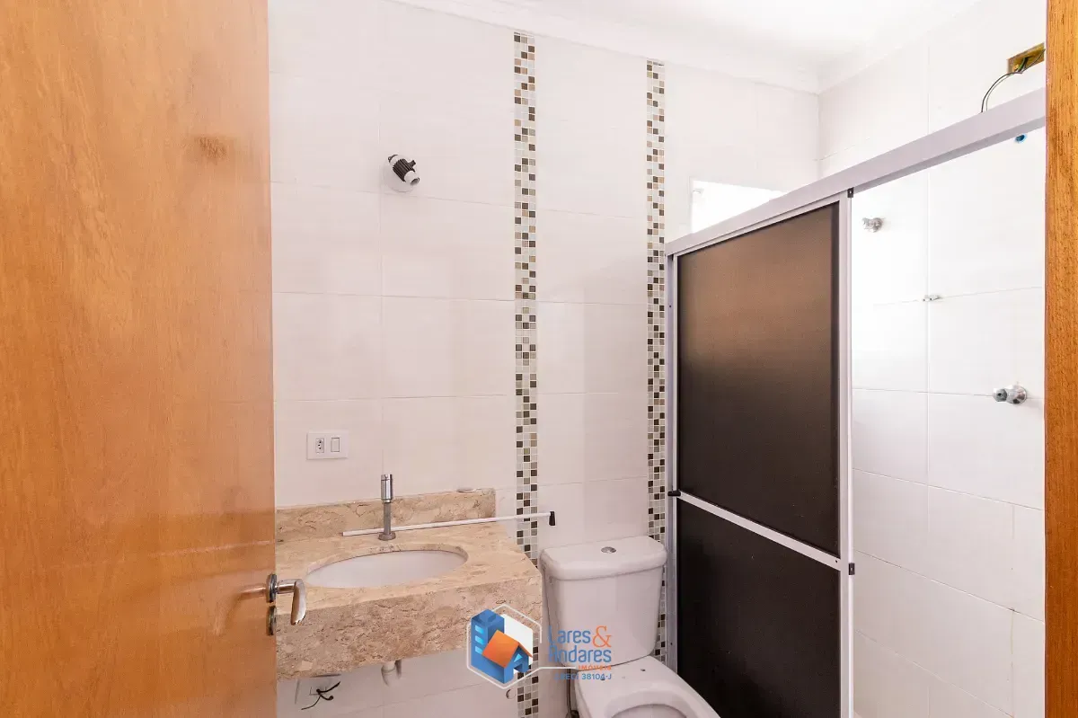 Imagem Sobrado para venda em Parque São Domingos com 3 quartos, sendo 3 suítes, 102m²