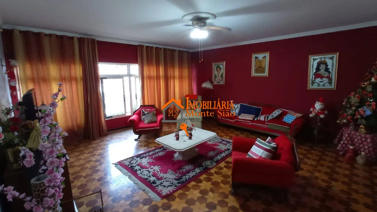 Imagem Casa com 2 dormitórios à venda, 400 m² por R$ 1.200.000,00 - Vila Galvão - Guarulhos/SP