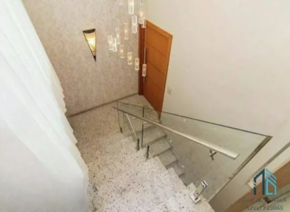 Imagem Casa, 03 pavimentos, com Elevador, 03 quartos c/suítes no Uberaba em Curitiba PR