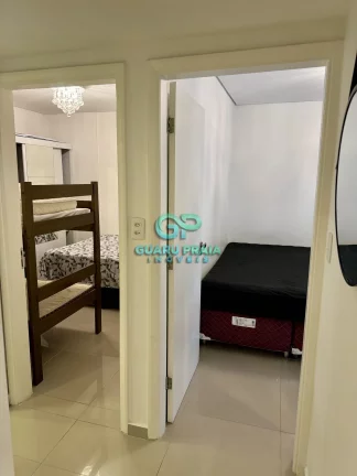 Imagem Apartamento à Venda - 100 metros da Praia de Pitangueiras, Guarujá