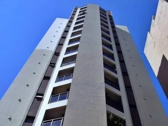Imagem Flat disponível para locação no Champs Elysees, com 25m², 1 dormitório e 1 vaga