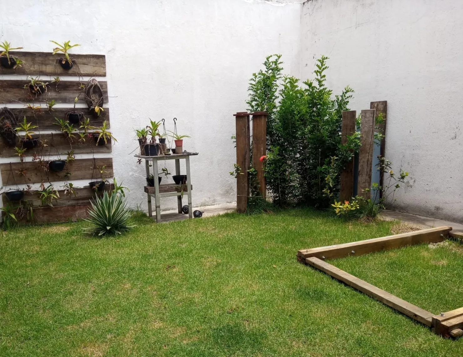 Imagem Casa à venda 3 Quartos, 1 Suite, 3 Vagas, 270M², Vila Santa Isabel, Taubaté - SP