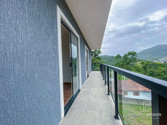 Imagem Casa à venda, 234 m² por R$ 800.000,00 - Albuquerque - Teresópolis/RJ