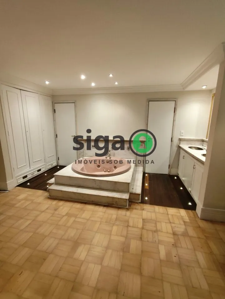 Imagem Clássico, amplo e central: Viva com estilo no coração da República ? 450m²!