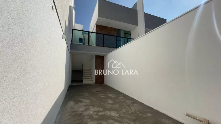 Imagem Casa à venda em Betim/MG - Bairro Itacolomi