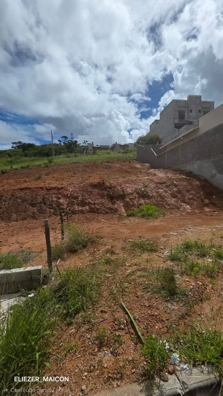 Imagem Terreno à Venda no bairro Jardim Bandeirantes, em Poços de Caldas - MG