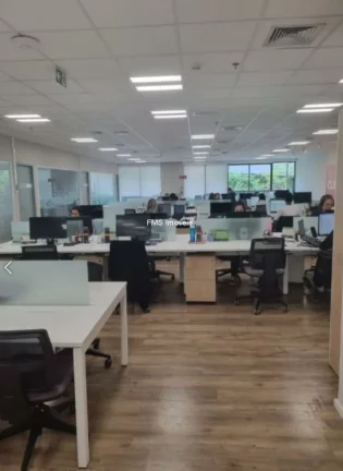 Imagem Conjunto Comercial na Vila Leopoldina: 905m² e 18 vagas de garagem em São Paulo-SP!