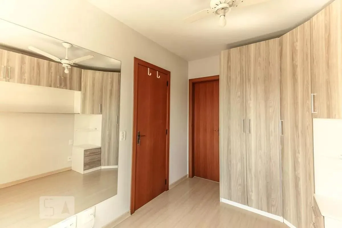 Imagem Apartamento de 01 dormitorio com vaga de garagem na Azenha - Porto alegre.
