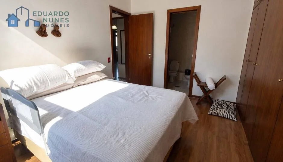 Imagem APARTAMENTO A VENDA 04 QUARTOS 02 VAGAS NA SERRA 136 m².